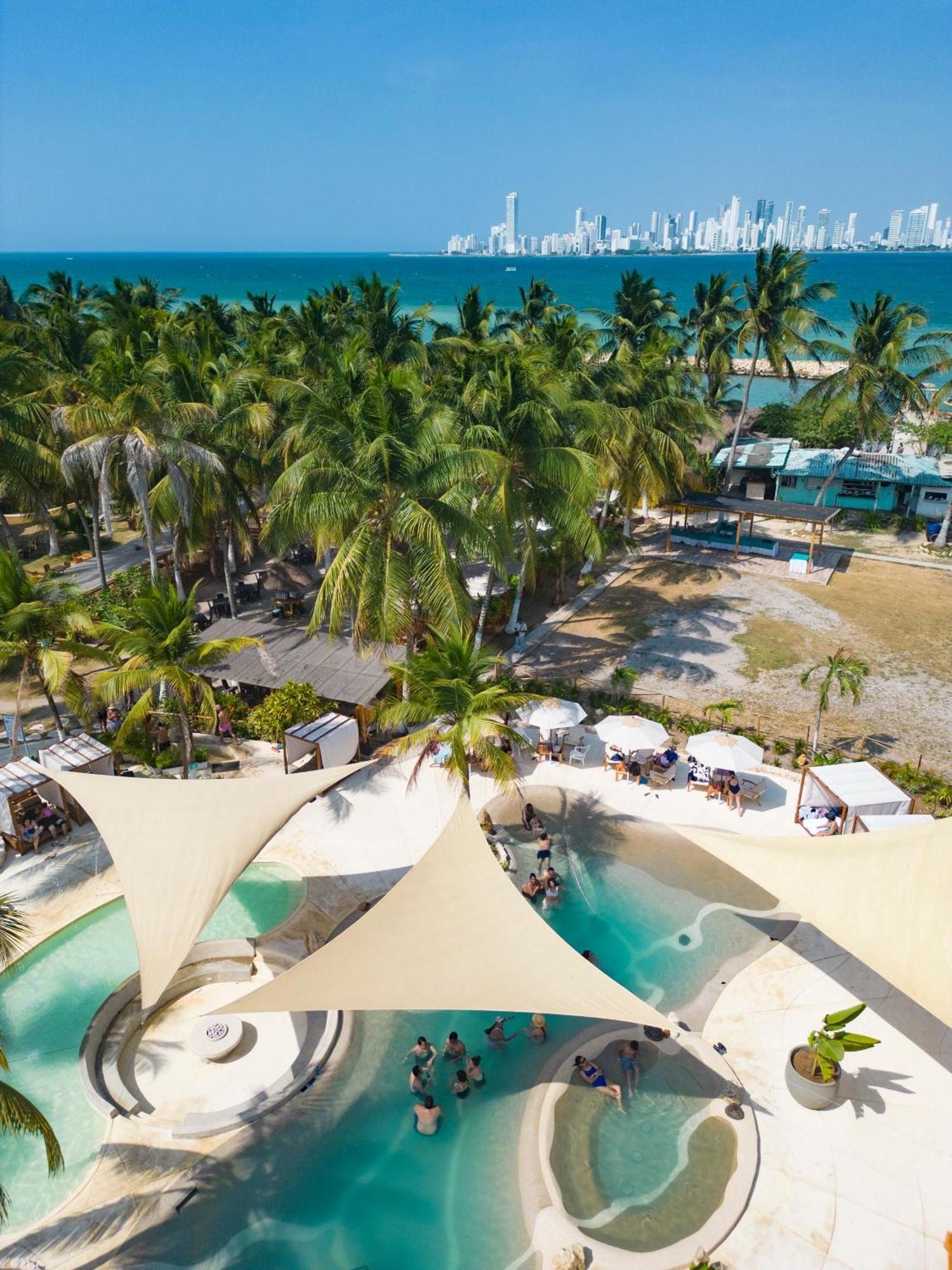 Palmarito Beach Hotel Tierra Bomba Luaran gambar